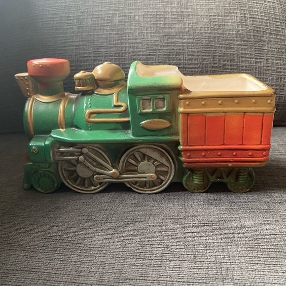Vintage Inarco Japan Locomotive Train Orange and Green Ceramic Planter